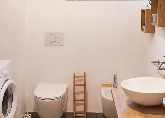 Daire Plebiscito House